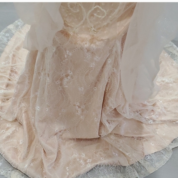 NWT Peach Nude Gown - Picture 4 of 14